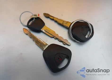 1992 Acura Legend L from USA, damaged, VIN JH4KA7665NC015494